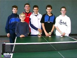 Die Endspielteilnehmer der Pokalendrunde der Jungen in der Saison 2002/2003 in Haßfurt.