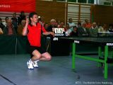 Rainer Schorr beim Aufschlag