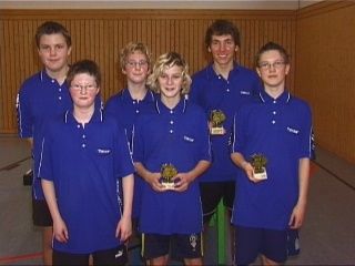 Die Endspielteilnehmer der Pokalendrunde der Jungen in der Saison 2004/2005 in Ebern.