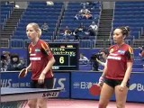 Damen-Doppel Kristin Silbereisen und Zhenqi Barthel bei der Tischtennis-WM 2009