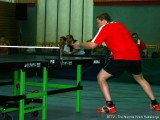 Alexander Burkard beim Aufschlag