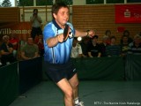Jindrich Pansky fixiert den Ball