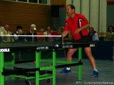 Milan Orlowsky blockt den Ball
