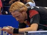Christian Süß beim Aufschlag bei der Tischtennis EM 2009 in Stuttgart